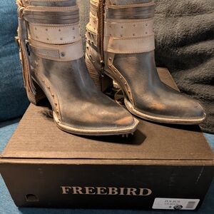Freebird Women's Boots - Distressed Gray and Cream